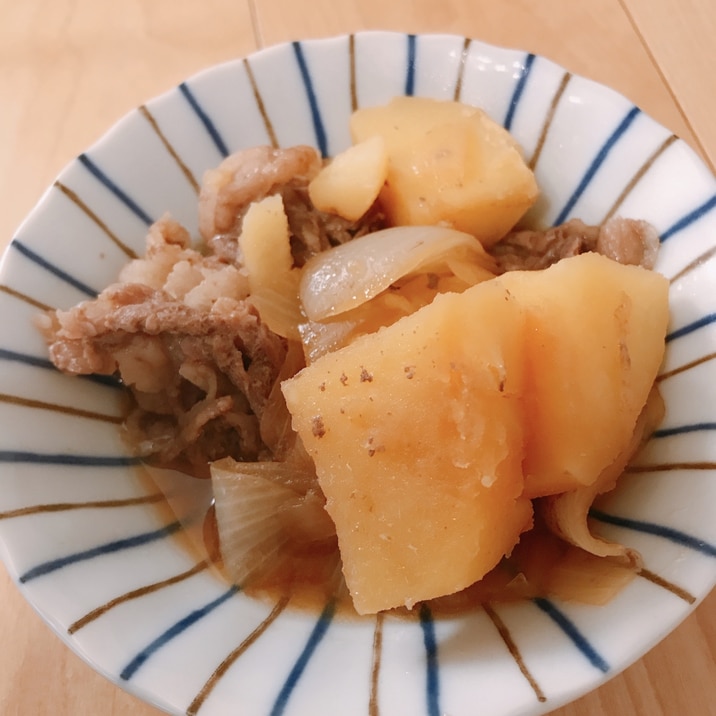 簡単!炊飯器で牛肉と玉ねぎとジャガイモの煮物